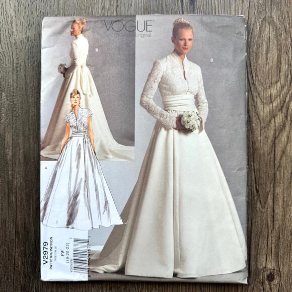 UNCUT Y2K Vogue Bridal 2979 Sewing Pattern Size Lg-2XL Wedding Dress Gown - Picture 1 of 2